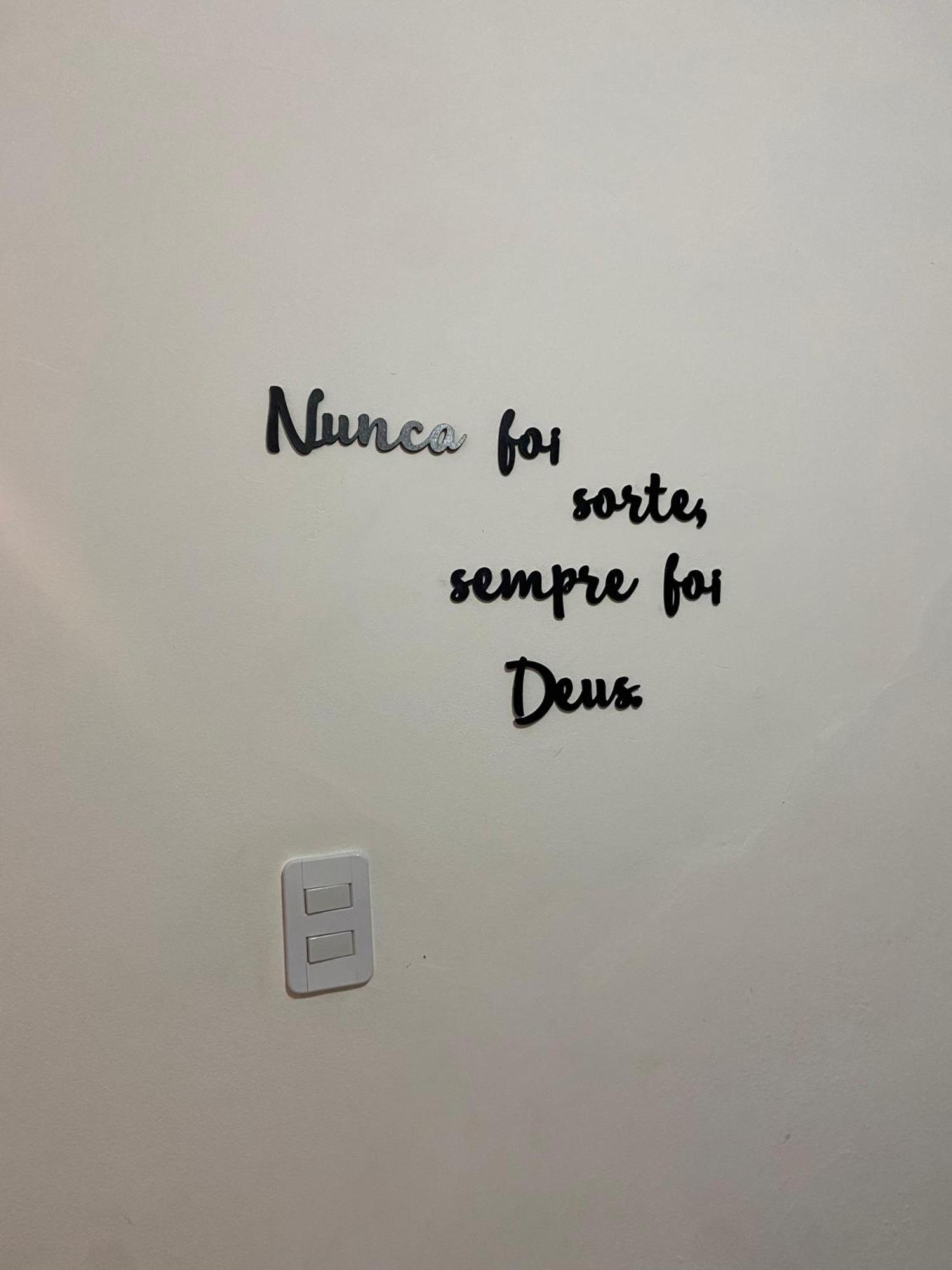 Ap 2 Quartos No Apartamento *